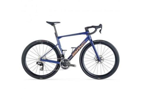 2025 BMC Roadmachine 01 One Road Bike (KINGCYCLESPORT)