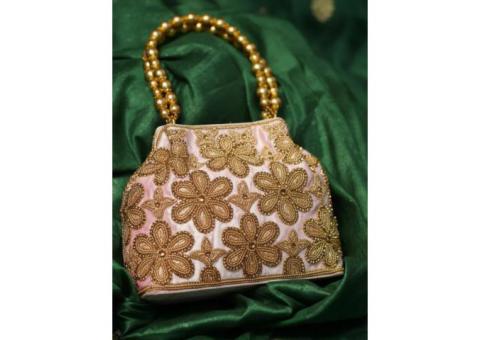 Buy Designer Juttis & Vintage Clutches Online in India – RifaaQatt