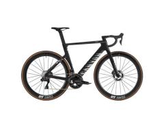 2025 Canyon Aeroad CFR Di2 Road Bike (INDORACYCLES)