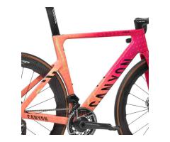 2025 Canyon Aeroad CFR AXS Road Bike (INDORACYCLES)