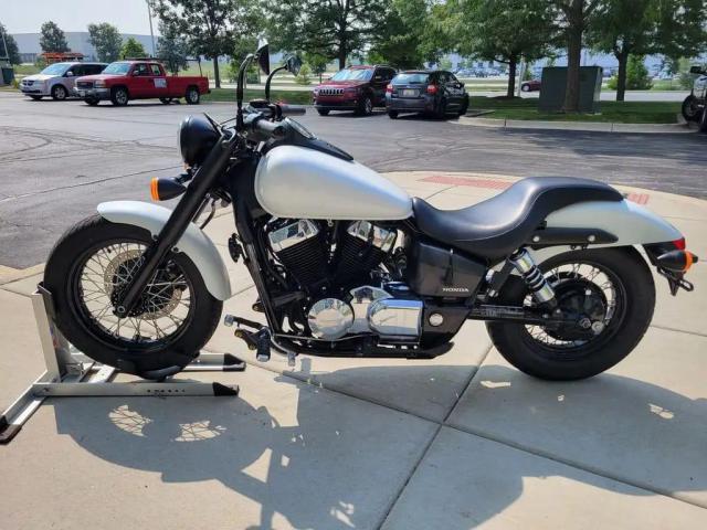 2019 Honda Shadow phantom (+971551975356)