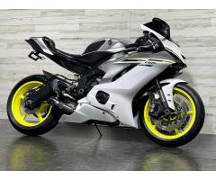 2017 Yamaha R6 (+971551975356)