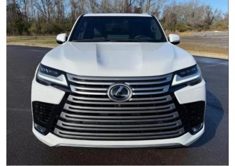 For Sale : Lexus LX600 Signature 2023 GCC Specs