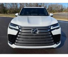 For Sale : Lexus LX600 Signature 2023 GCC Specs