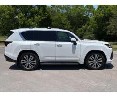 2025 Lexus LX 600 Luxury AWD
