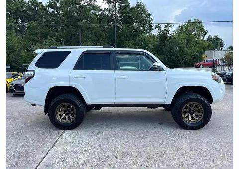 2020 Toyota 4Runner SR5 Premium
