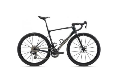 2026 Giant Defy Advanced SL 0 Road Bike (BIKOTIQUE)