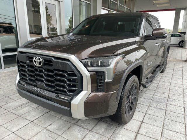 2022 Toyota Tundra Limited Crew Max Cab 4WD
