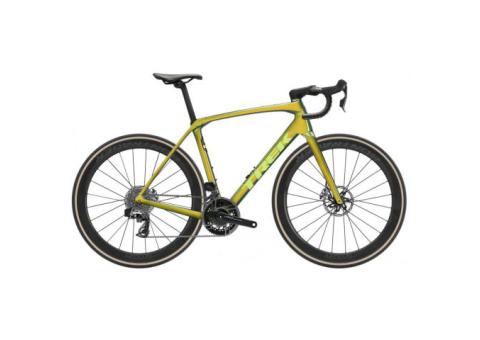 2026 Trek Domane SLR 9 AXS Gen 4 800 Series OCLV Carbon Endurance Road Bike (WORLDRACYCLES)