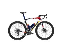 2026 Trek Madone SLR 9 AXS Gen 8 900 Series OCLV Carbon Aero Road Bike (WORLDRACYCLES)