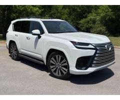 2025 Lexus LX 600 Luxury AWD WhatsApp(+971586703639)