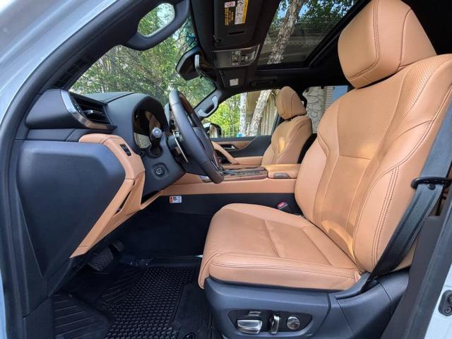 2025 Lexus LX 600 Luxury AWD WhatsApp(+971586703639)