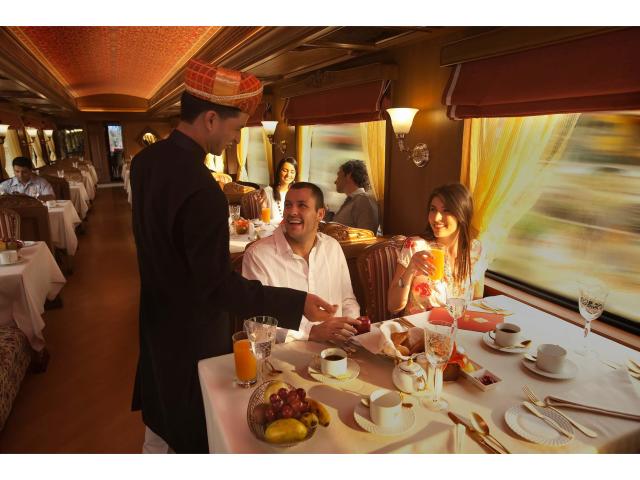 Why Tour with the Maharaja Express Luxury Train in India?