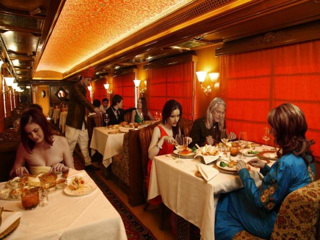 Why Tour with the Maharaja Express Luxury Train in India?