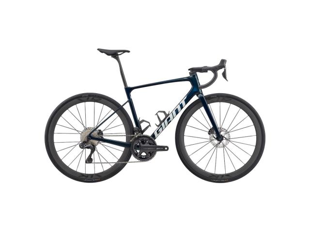 2026 Giant Defy Advanced Pro 0 Endurance Road Bike