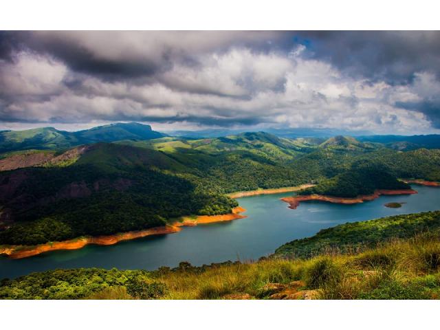 Kerala Tour Packages | Kerala Backwaters, Tours & Holidays