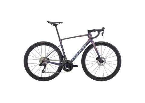 2026 Giant TCR Advanced Pro Carbon Race Road Bike (RUNCYCLES)