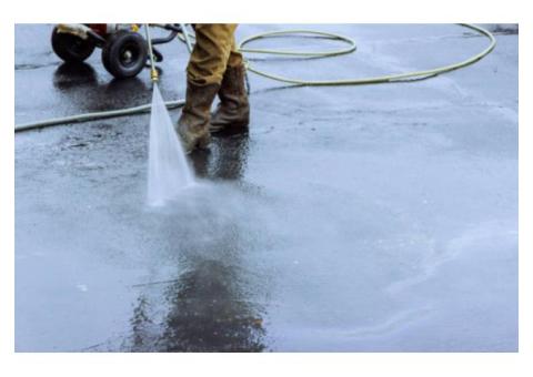 Secret Parking Lot Cleaning Strategies to Maximize Commercial Value