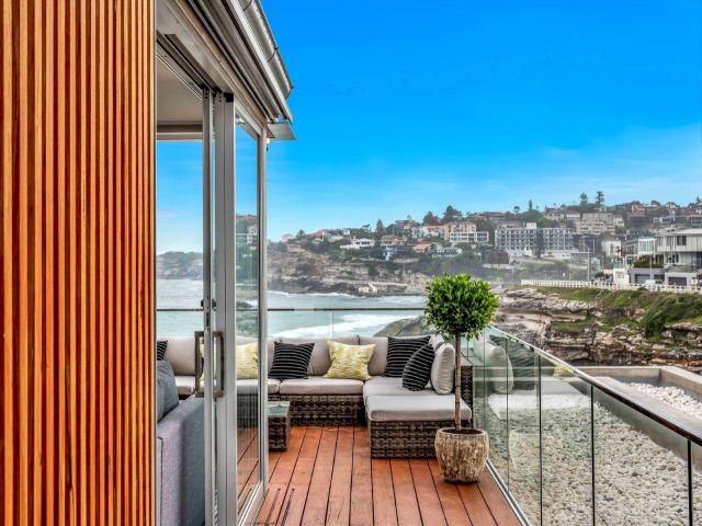 Coastal Elegance and Private Escapes