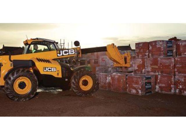 Telehandlers for Sale in UAE – JCB Material Handling Equipment