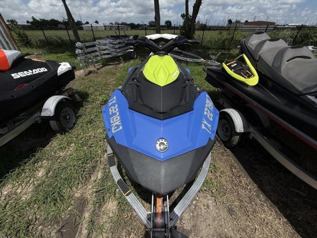 2021 Sea-Doo Spark 2-up Rotax  900 ACE - 90 IBR & CONV