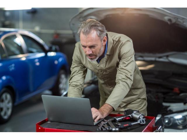 Car Workshop | Auto Car Maintenance & Car Mechanic in UAE